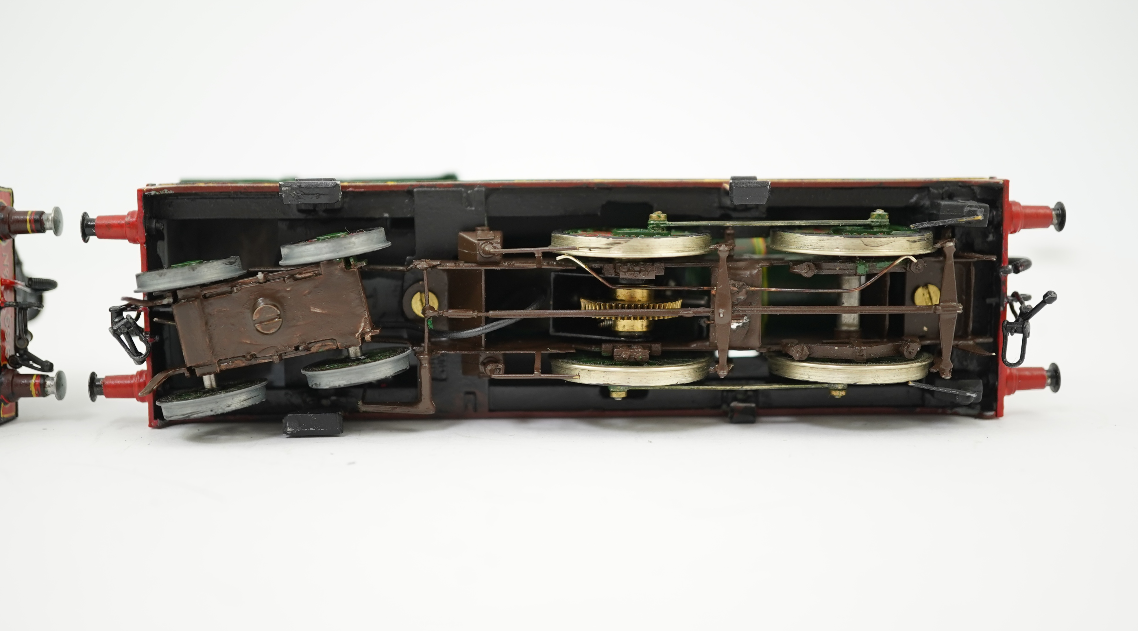 Three 00 gauge brass and white metal kit built Wainwright designed SE&CR tank locomotives (possibly by Wills Finecast); a class R1 0-4-4T, 696, a class H 0-4-4T, 263, and a class P 0-6-0T, 325, constructed, all painted a
